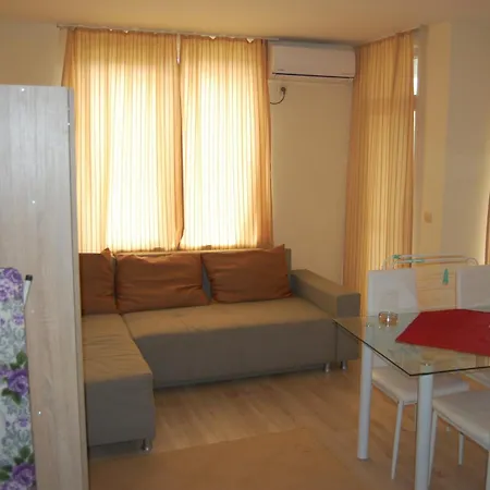 Renta Bg In Apartment *